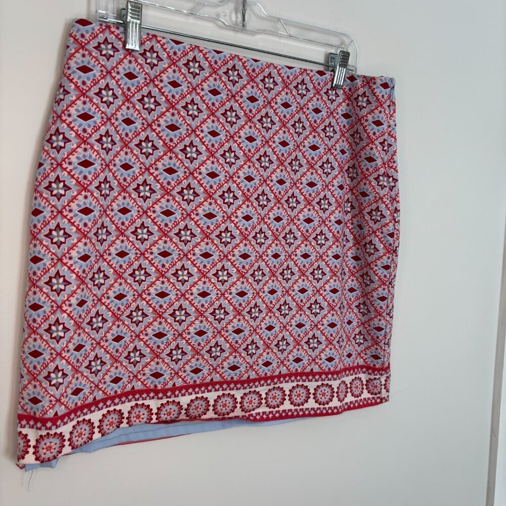 TALBOTS Pencil Skirt Womens 12 Red Blue Floral Geometric Lined Side Zip Hook/Eye - Picture 2 of 6